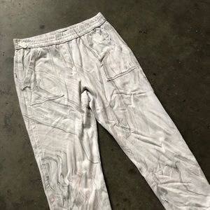 RAQUEL ALLEGRA SUPER COMFY + CALI STYLE EASY PANT